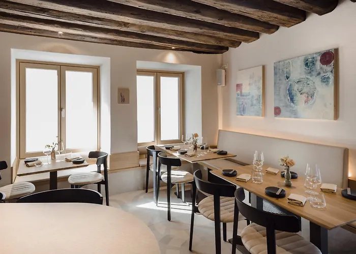 Gansfein Suites Apartman *